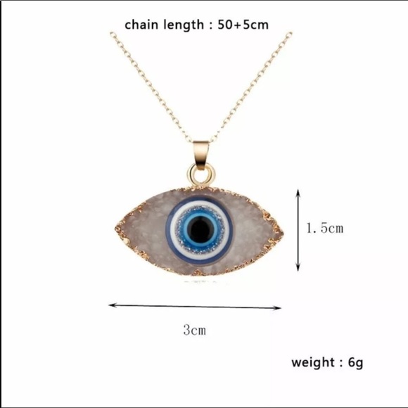 - NEW, Fuchsia Turkish Evil Eye Pendant & Golden Chain Necklace. - Picture 6 of 12